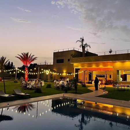 Marrakech Retreat Hotel Srarhna ภายนอก รูปภาพ