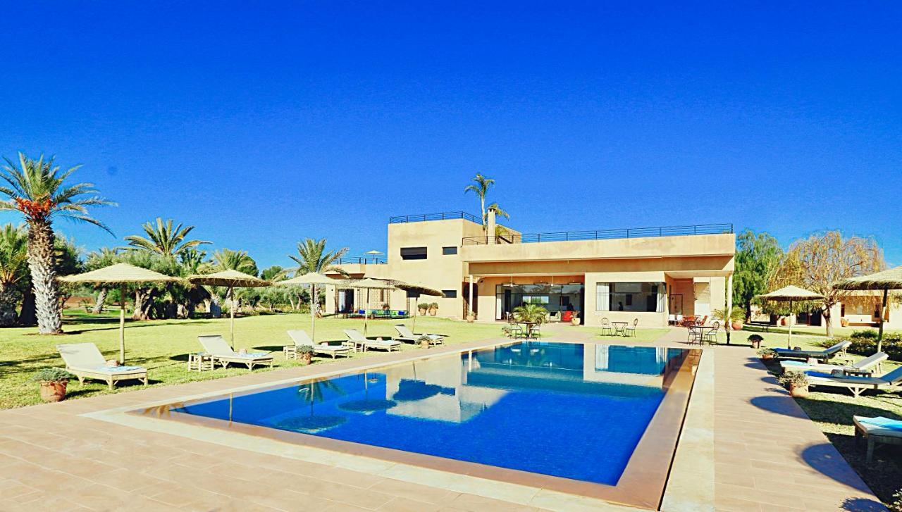 Marrakech Retreat Hotel Srarhna ภายนอก รูปภาพ